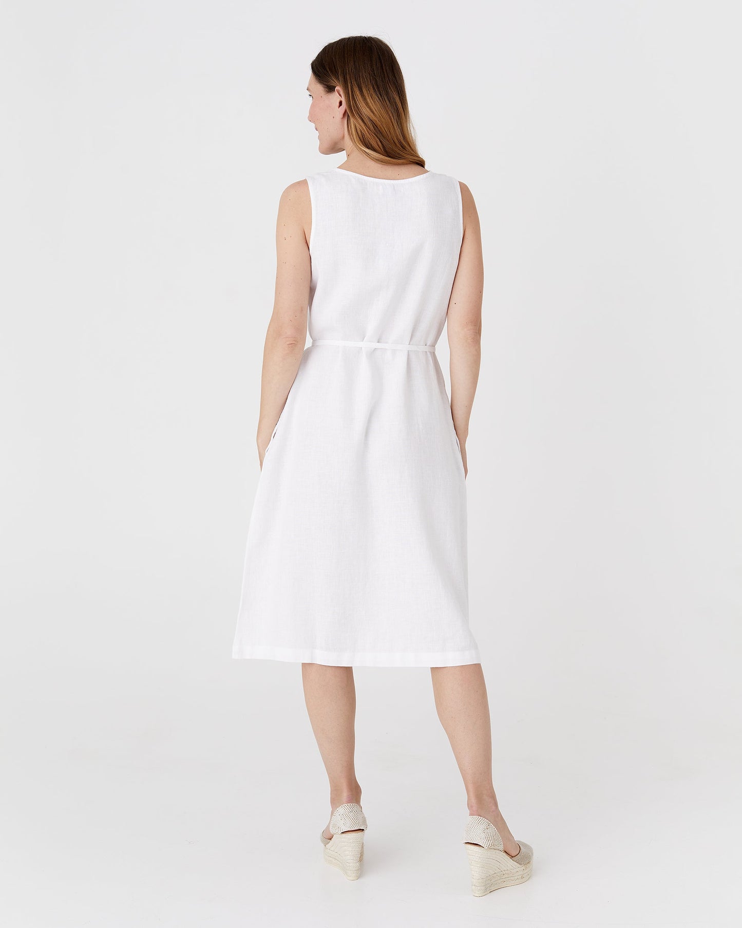 Basic linen dress OIA in White - MagicLinen