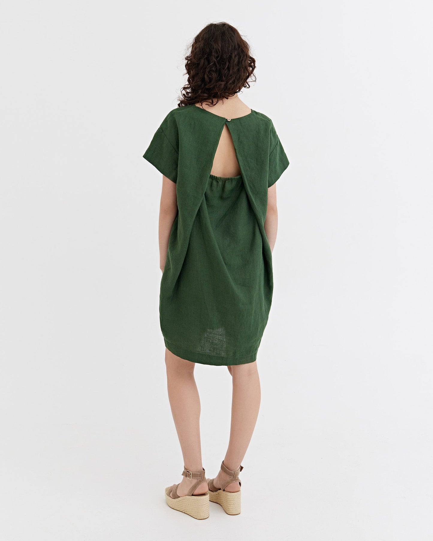 Linen mini dress SIWA in Deep green | MagicLinen