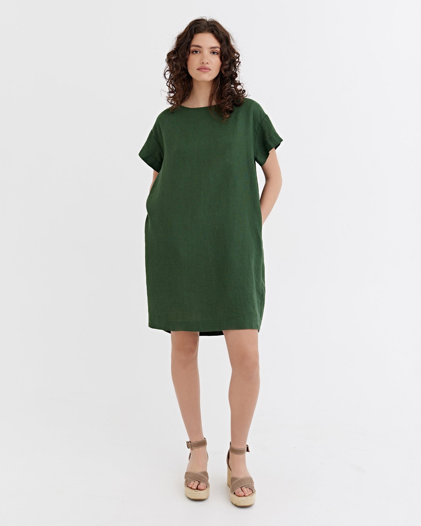 Linen mini dress SIWA in Deep green | MagicLinen