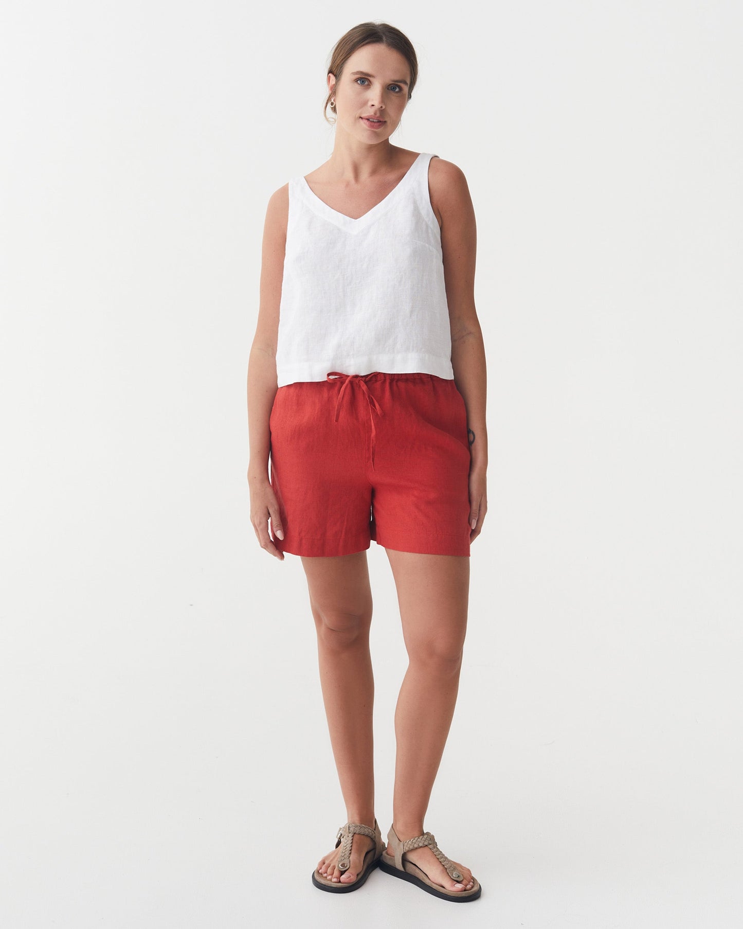 Linen Shorts ERIE in Aurora red | MagicLinen