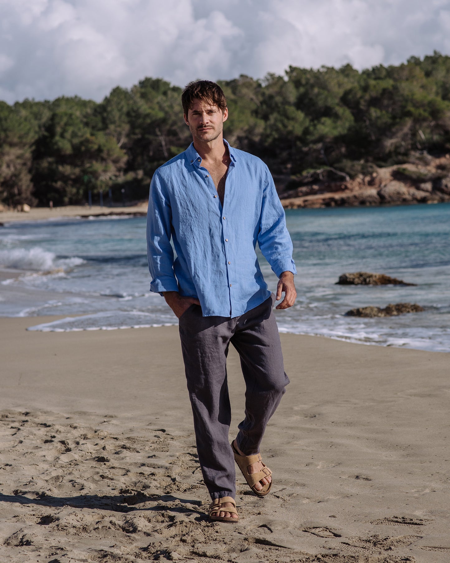 Men's linen shirt NEVADA in Pacific blue
