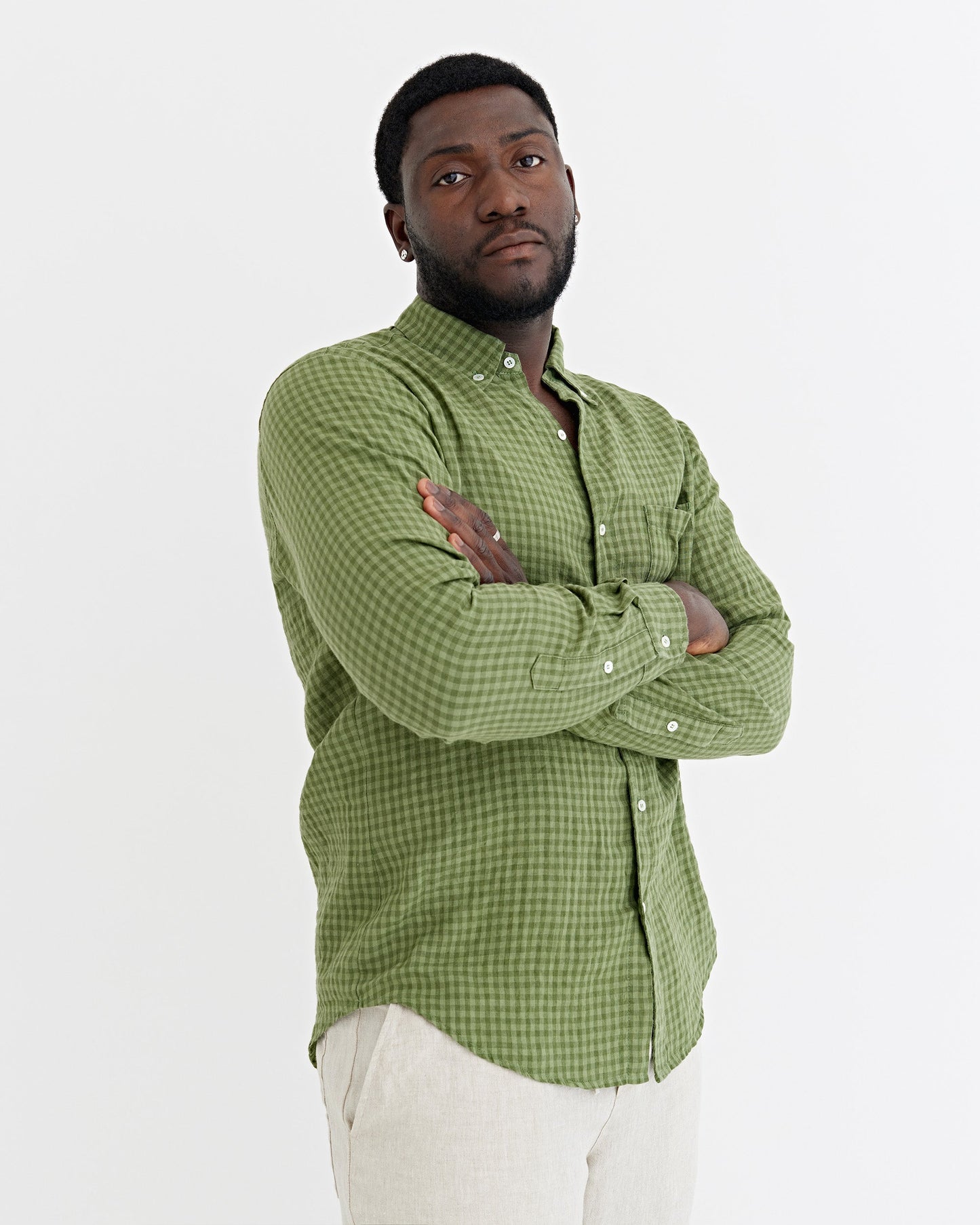 Men's linen shirt PERUGIA in Mono green gingham | MagicLinen