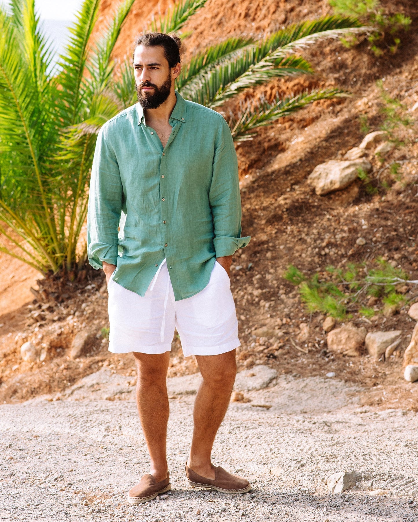 Men's linen shorts STOWE in White - MagicLinen