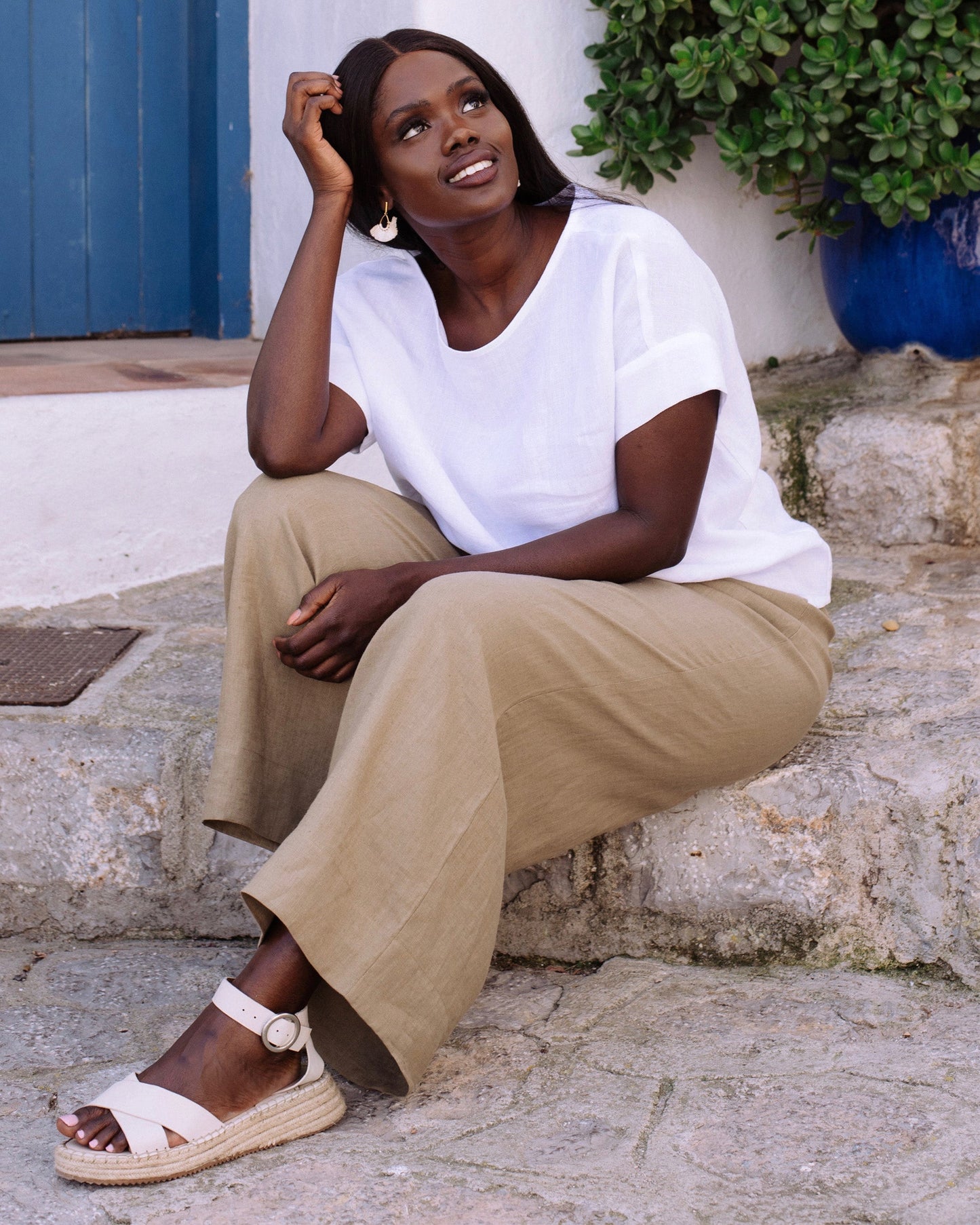 Short-sleeved linen top AMED in White