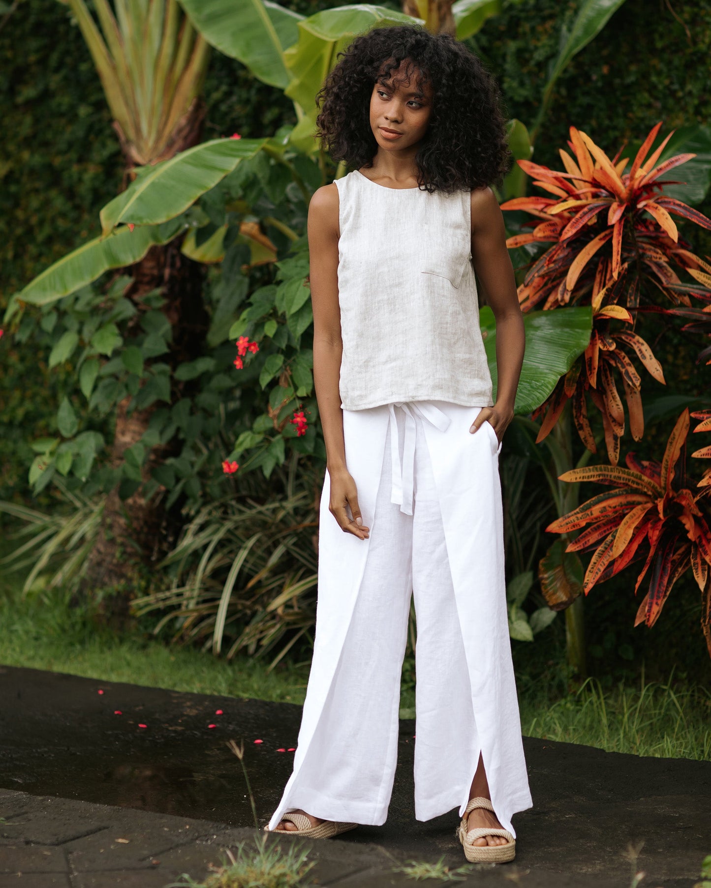 Slit wrap linen pants NASSAU in White - MagicLinen