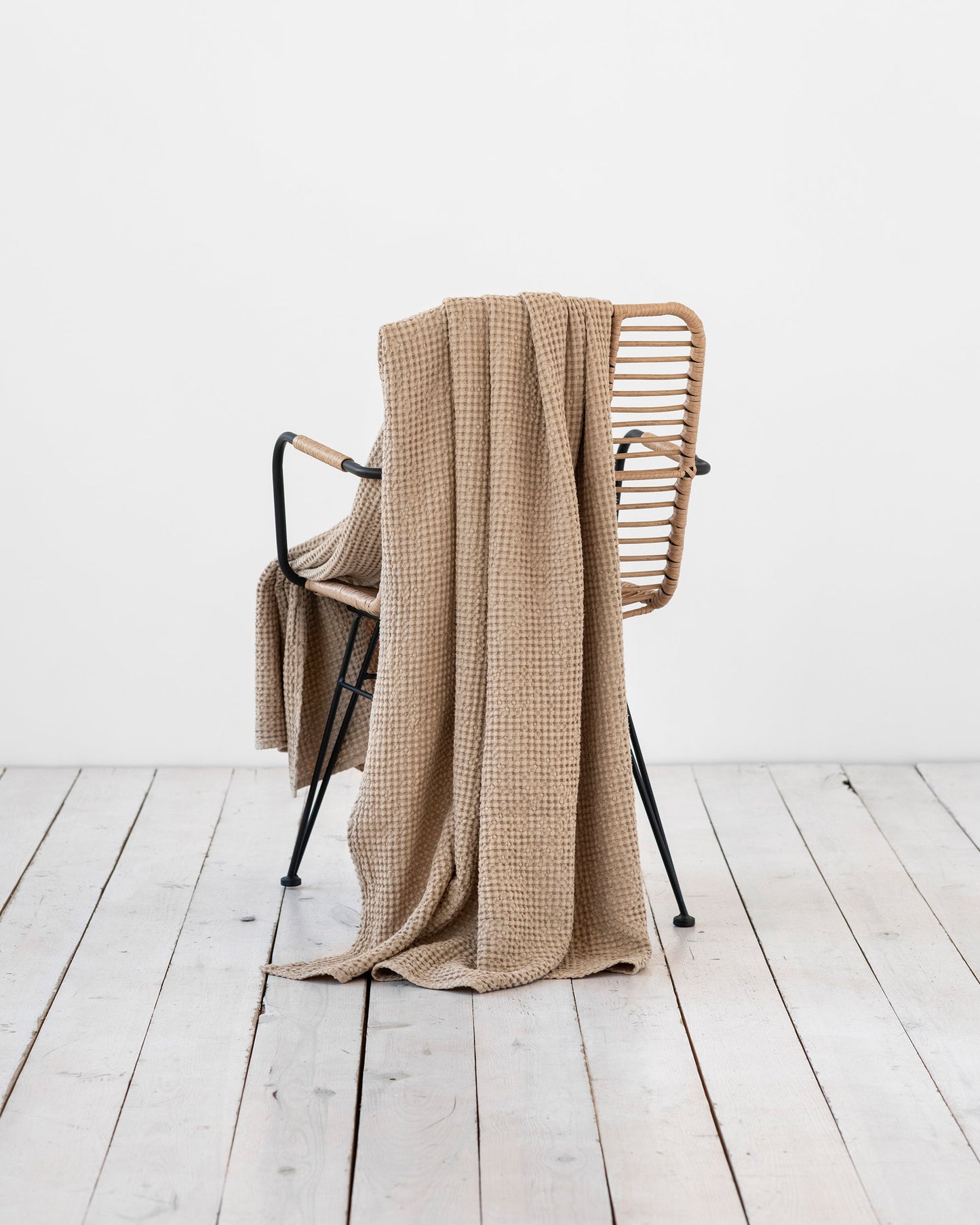 Beige waffle throw - MagicLinen