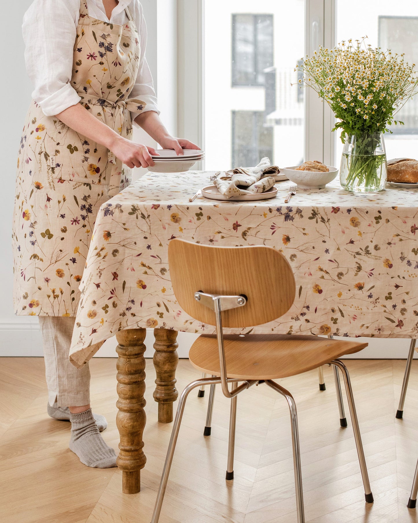 Botanical print linen bib apron - MagicLinen