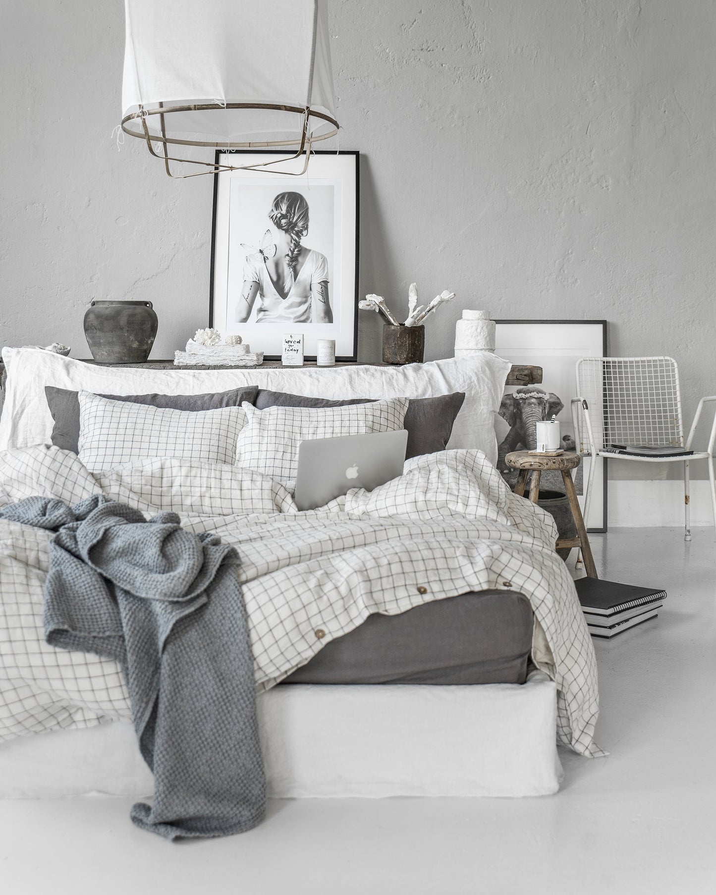 Charcoal gray linen fitted sheet - MagicLinen