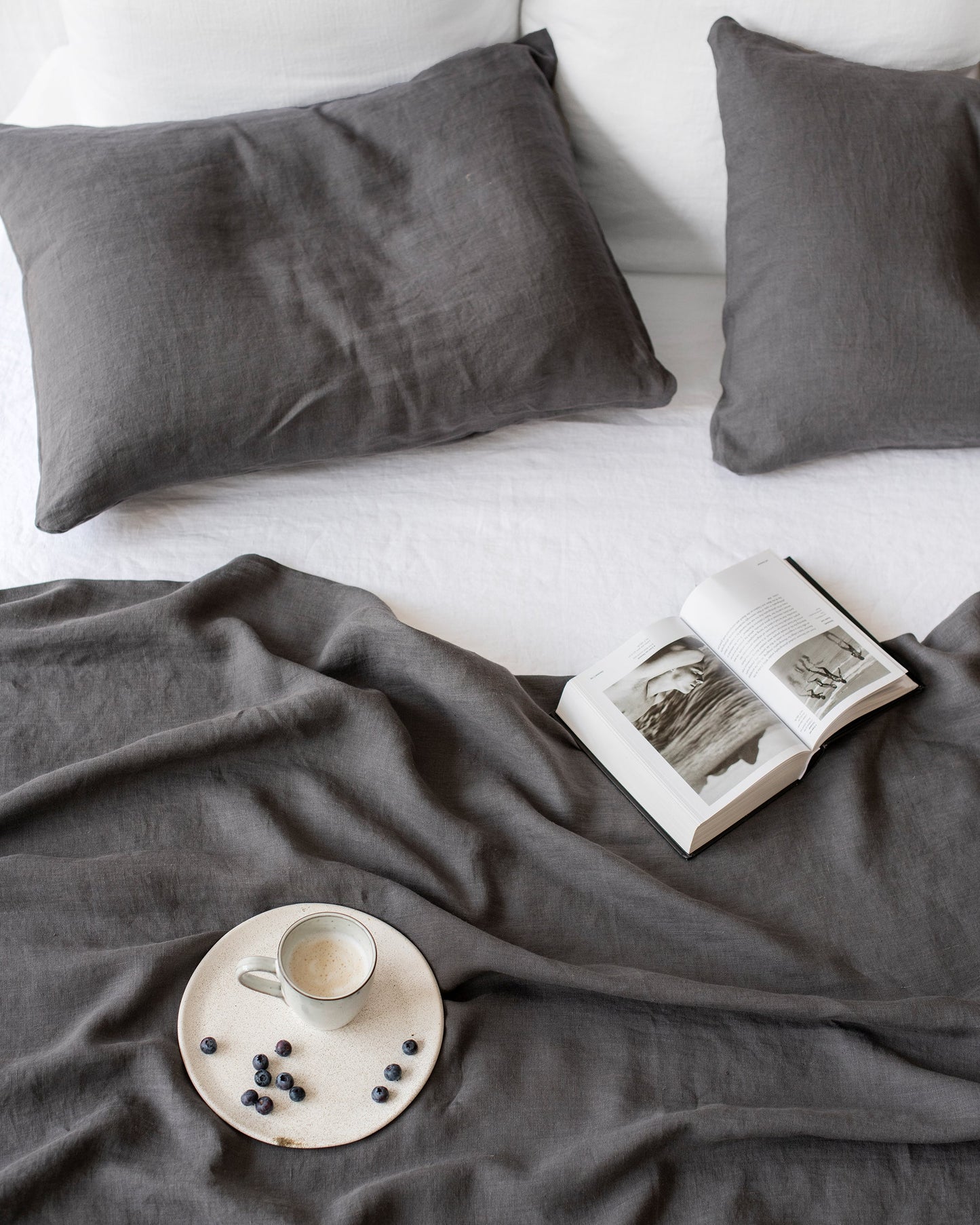 Charcoal gray linen flat sheet - MagicLinen