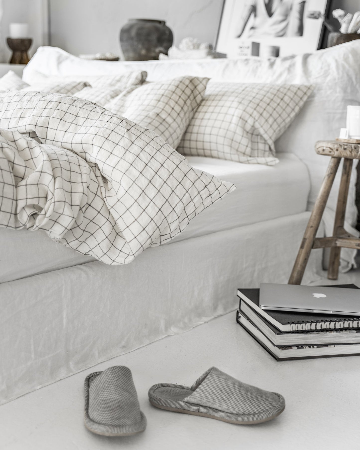 Charcoal grid linen duvet cover set (3 pcs) - MagicLinen