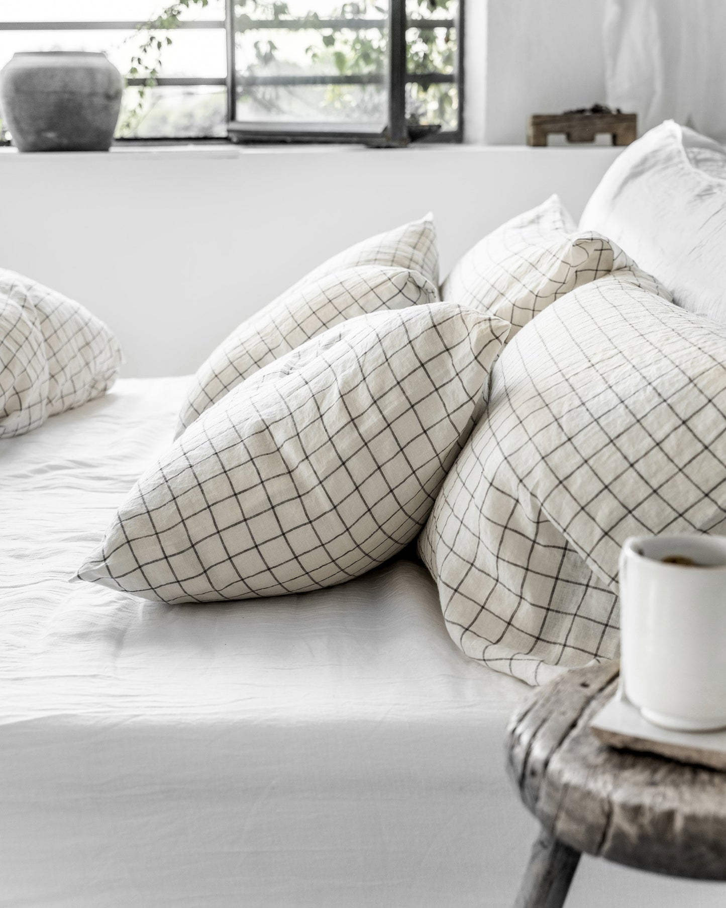 Charcoal grid linen duvet cover set (3 pcs) - MagicLinen