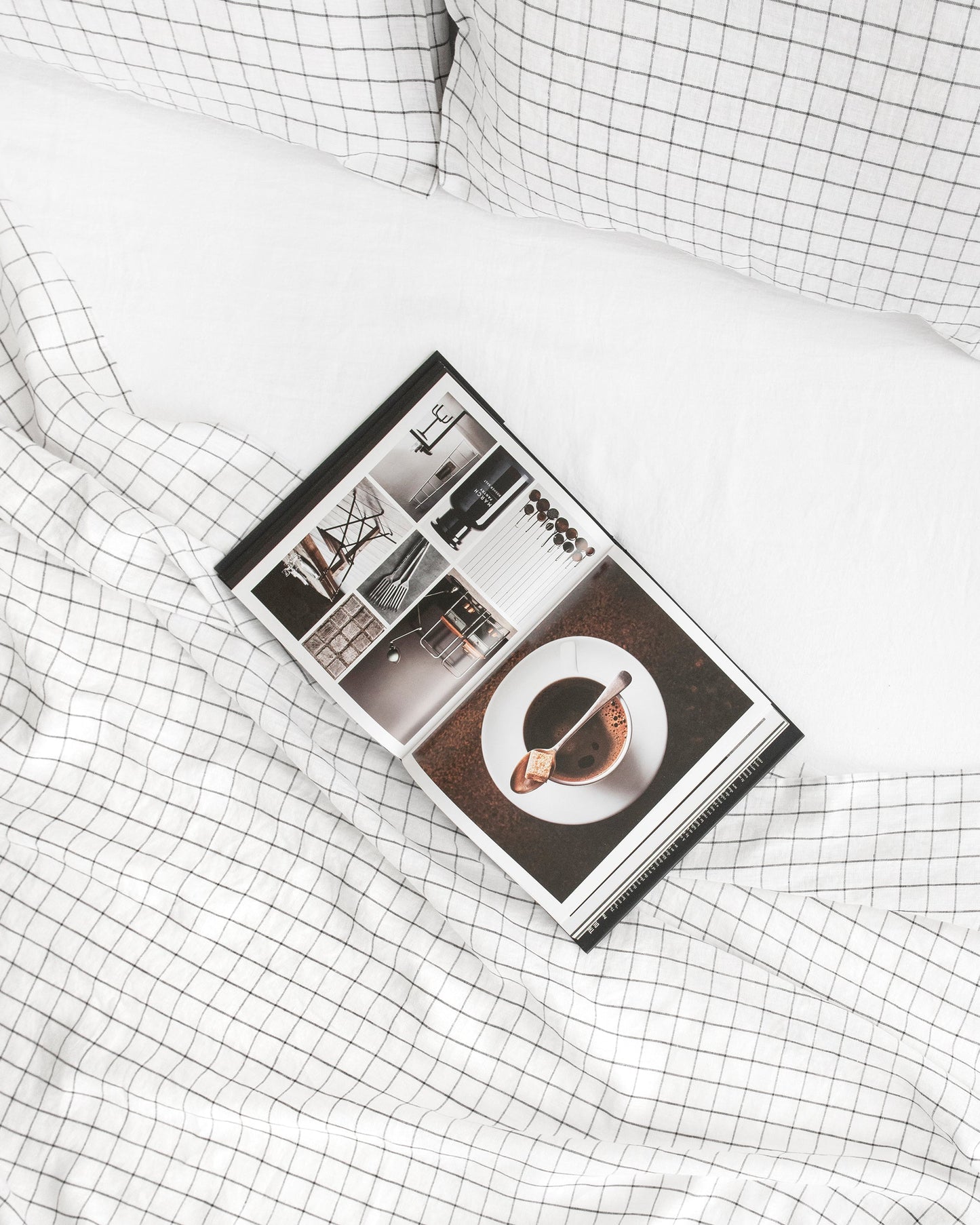 Charcoal grid linen flat sheet - MagicLinen