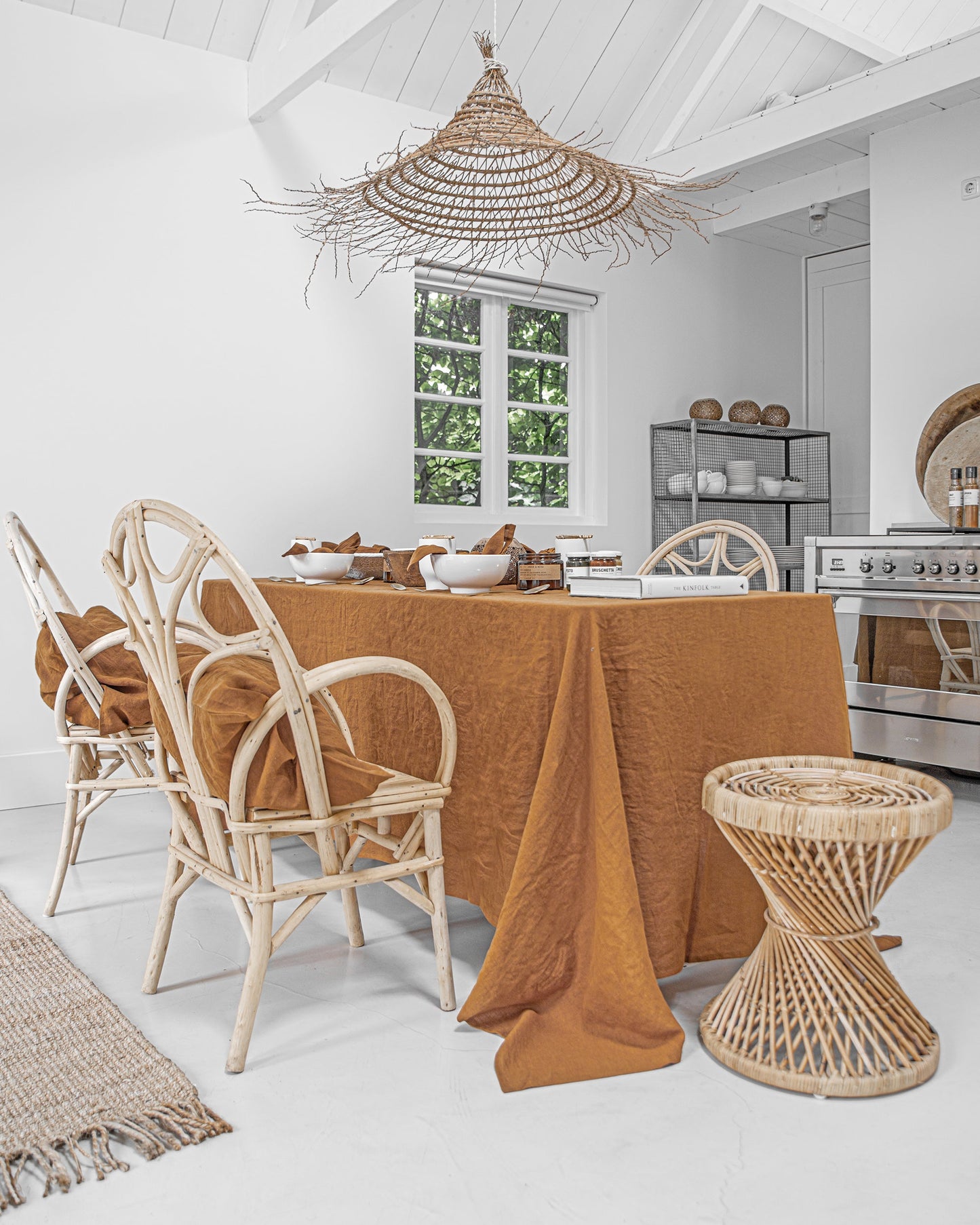 Cinnamon Linen tablecloth - MagicLinen