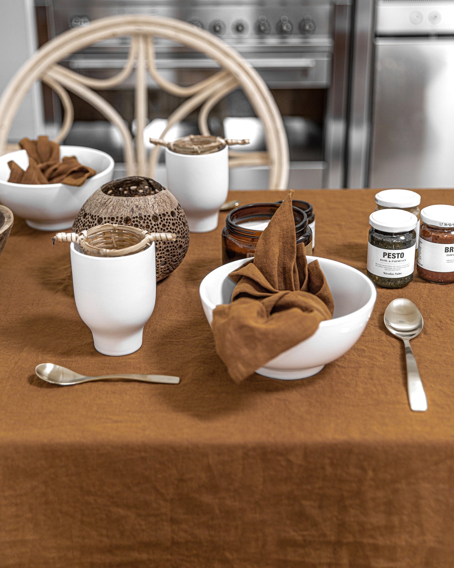 Cinnamon Linen tablecloth - MagicLinen