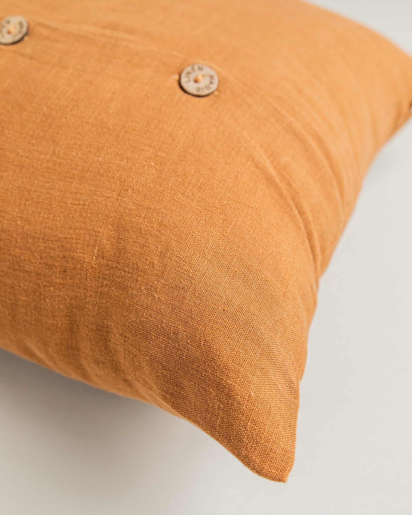 Deco pillow cover with buttons - MagicLinen