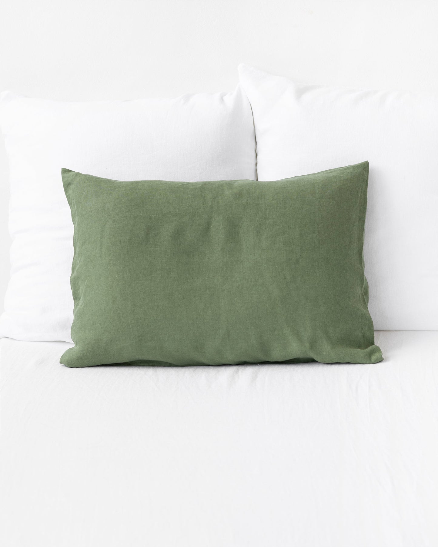 Forest green linen pillowcase - MagicLinen