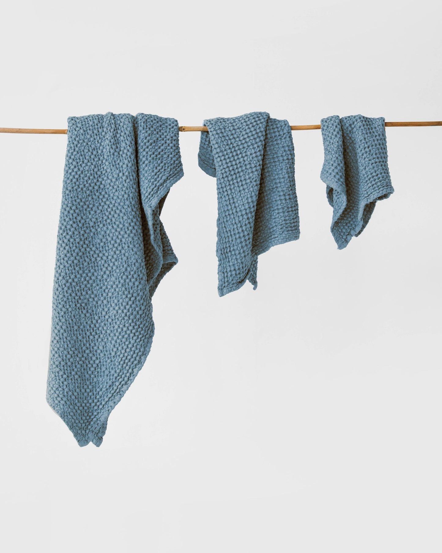 Gray blue waffle towel set (3 pcs) - MagicLinen