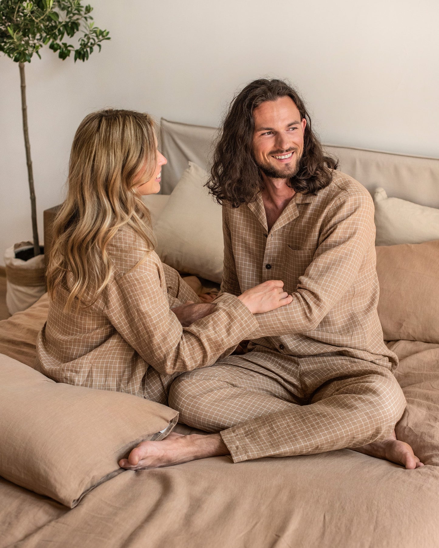 Latte linen duvet cover - MagicLinen