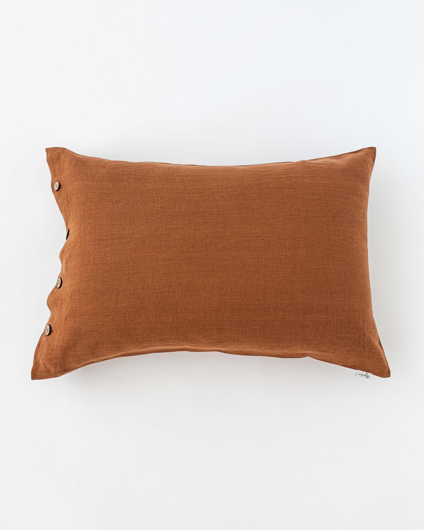Linen pillowcase with buttons - MagicLinen