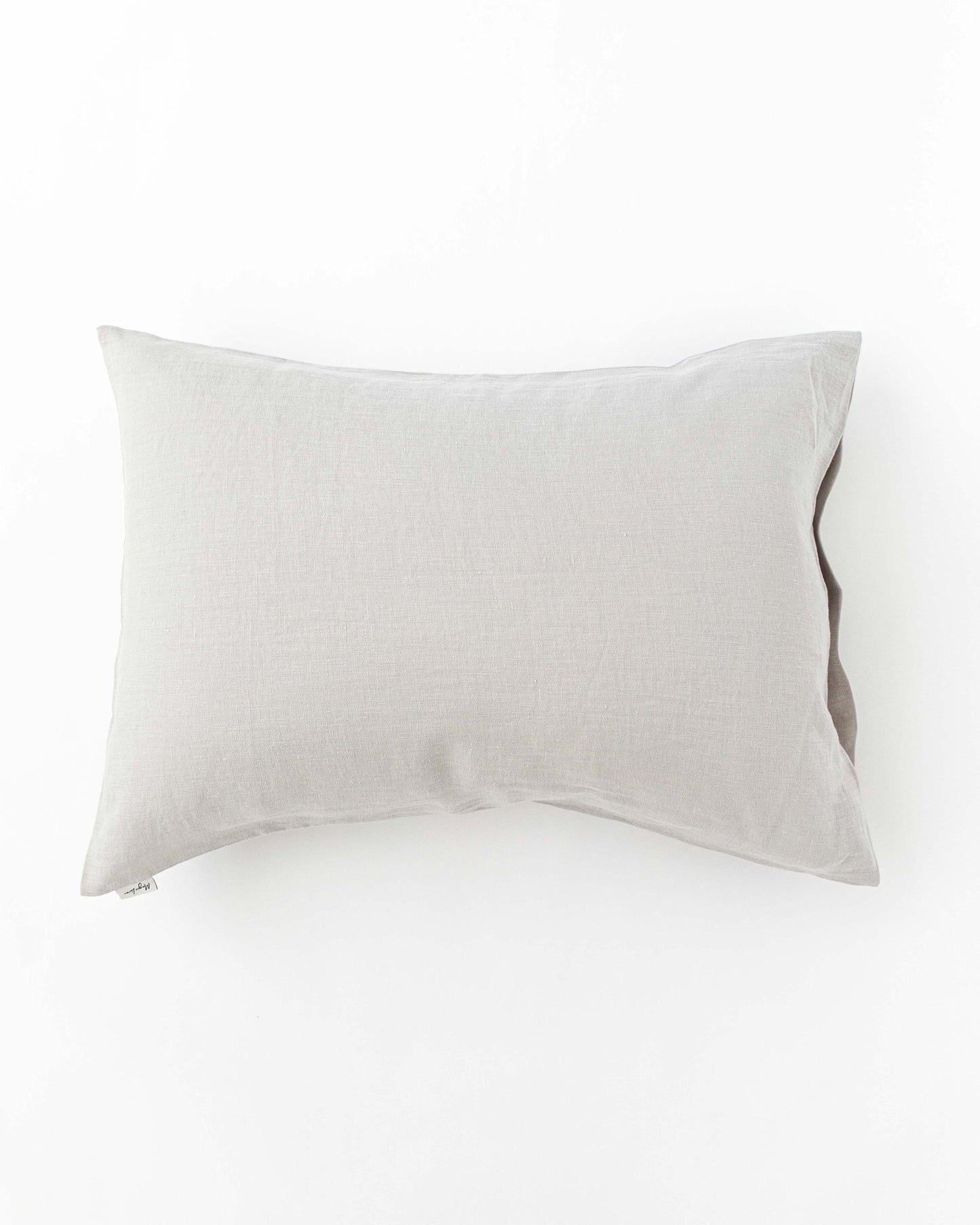 Linen pillowcase with buttons - MagicLinen