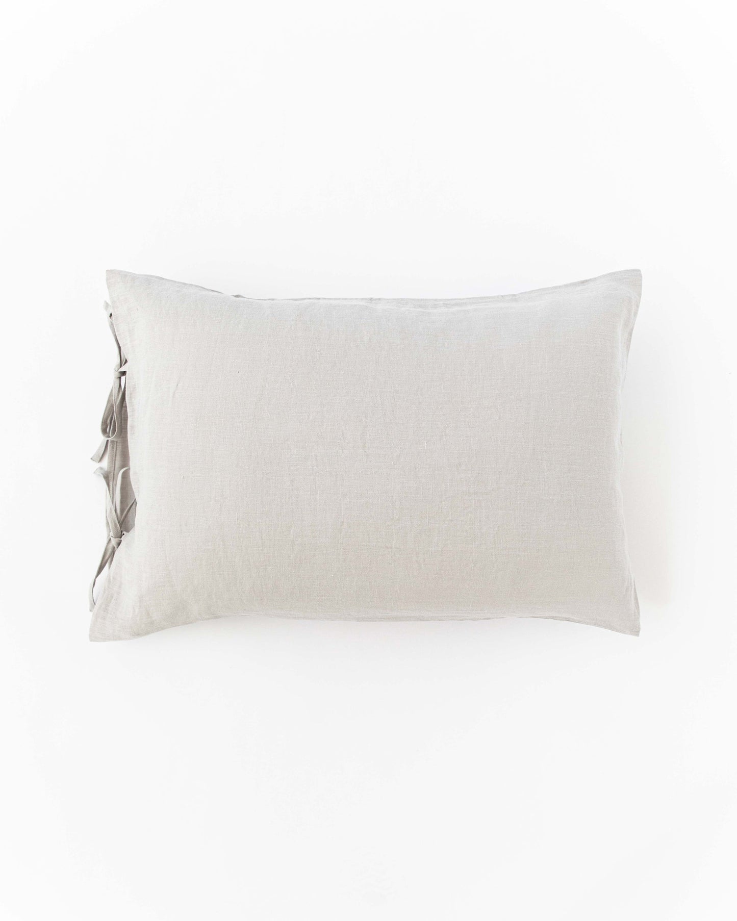 Linen pillowcase with ties - MagicLinen