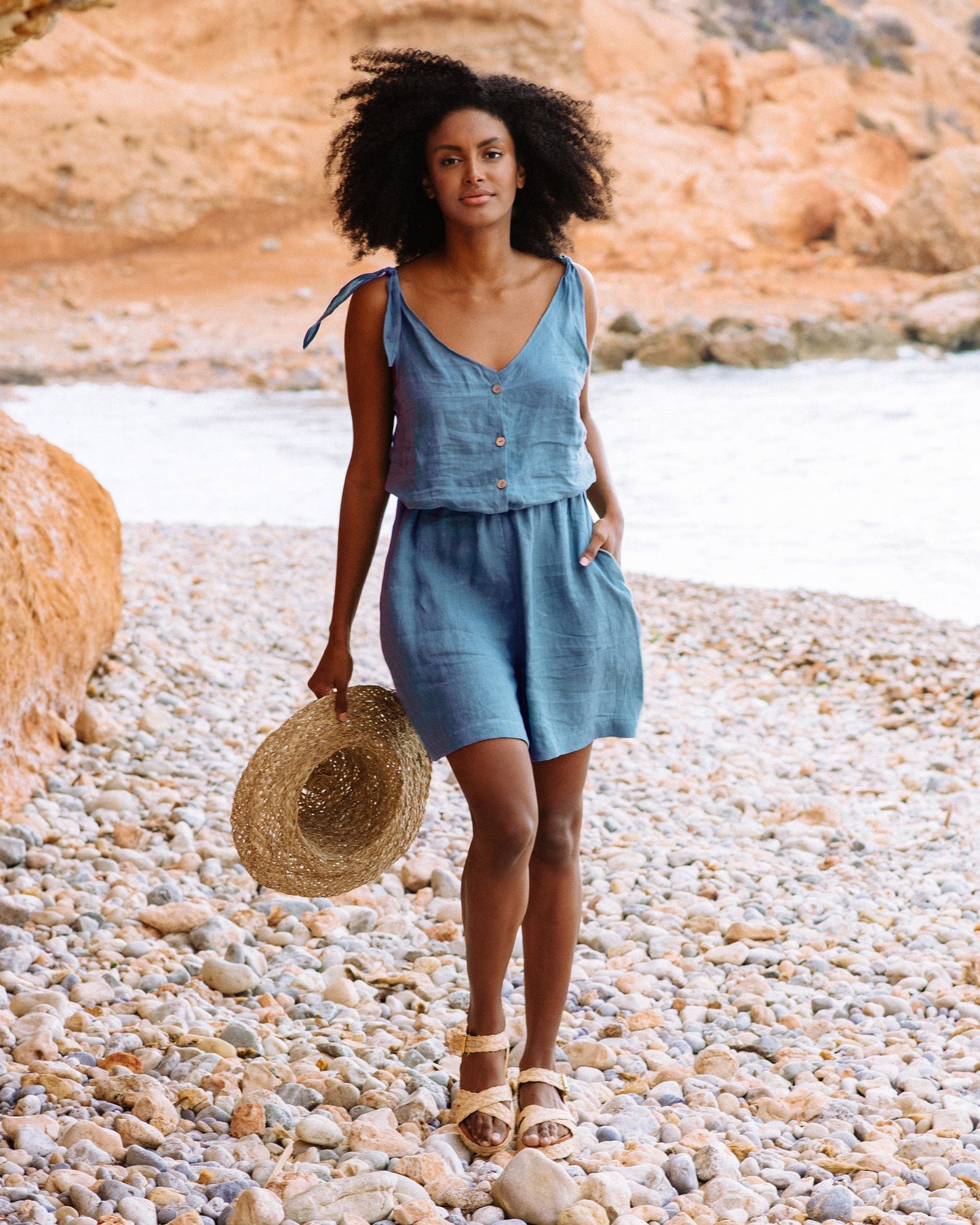 Cozy linen romper MENDOCINO in ocean blue - MagicLinen