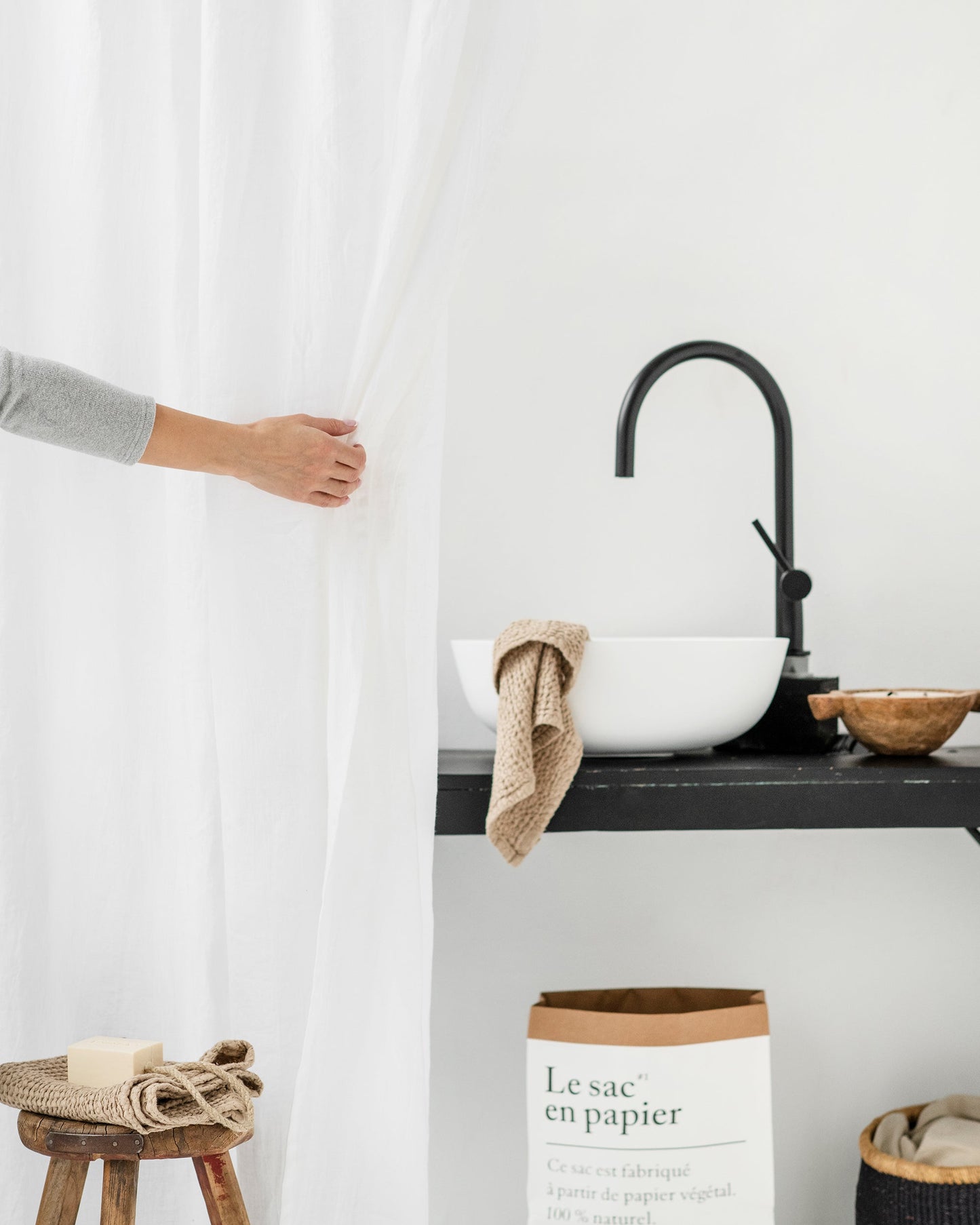 Linen shower curtain panel with tie top (1 pcs) - MagicLinen