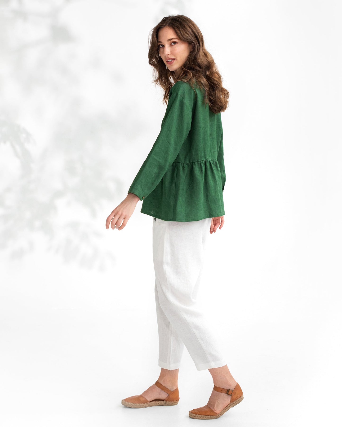 Long sleeve linen top SITKA in Green - MagicLinen