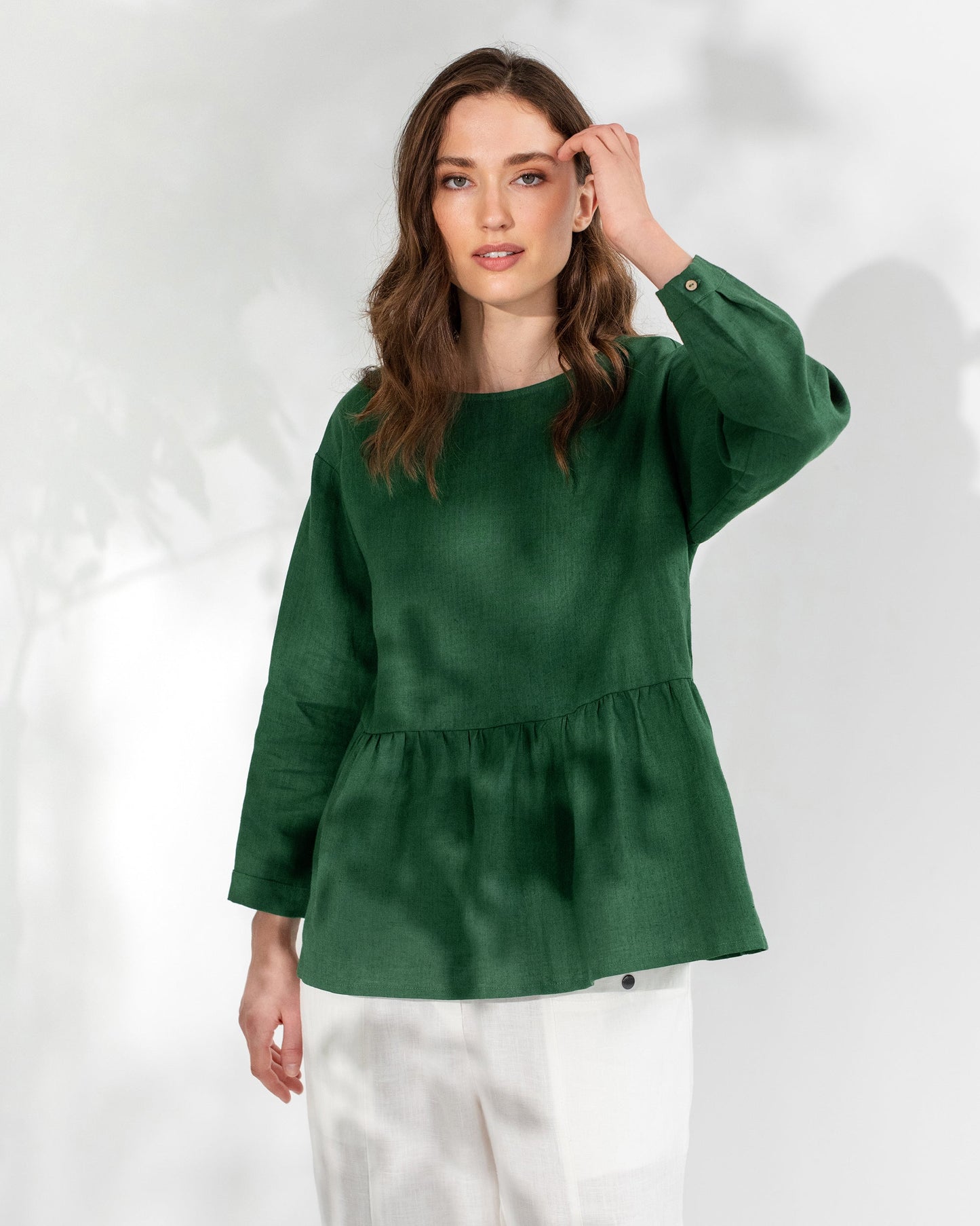 Long sleeve linen top SITKA in Green - MagicLinen