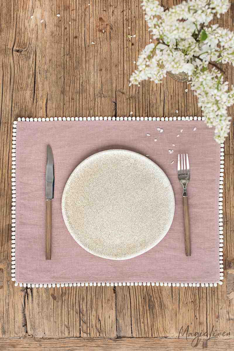 Pom pom trim linen placemat set of 2