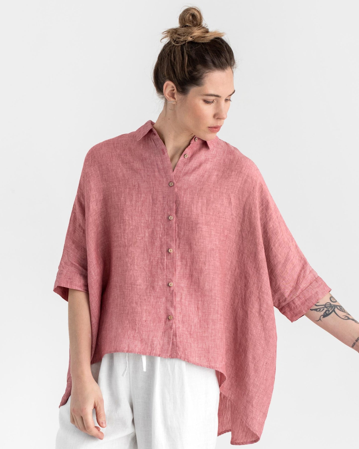 Lightweight linen shirt HANA in Cranberry - MagicLinen