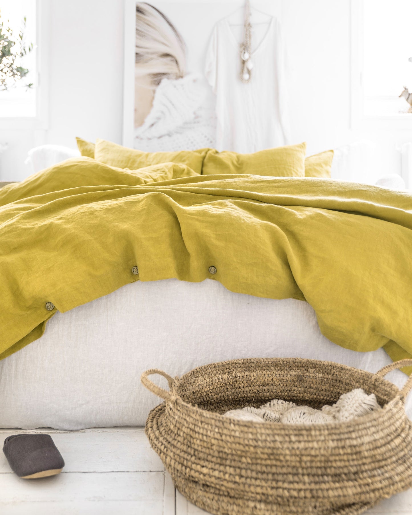 Moss yellow linen duvet cover - MagicLinen