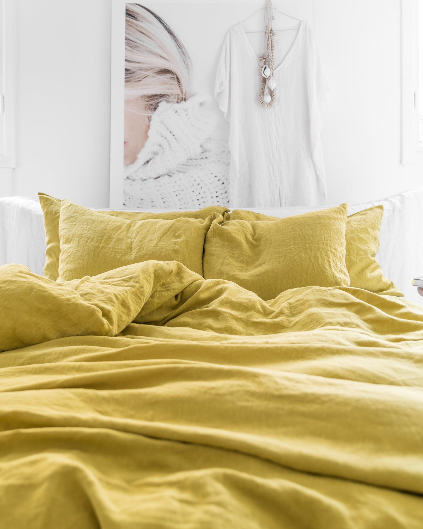 Moss yellow linen sheet set (4 pcs) - MagicLinen