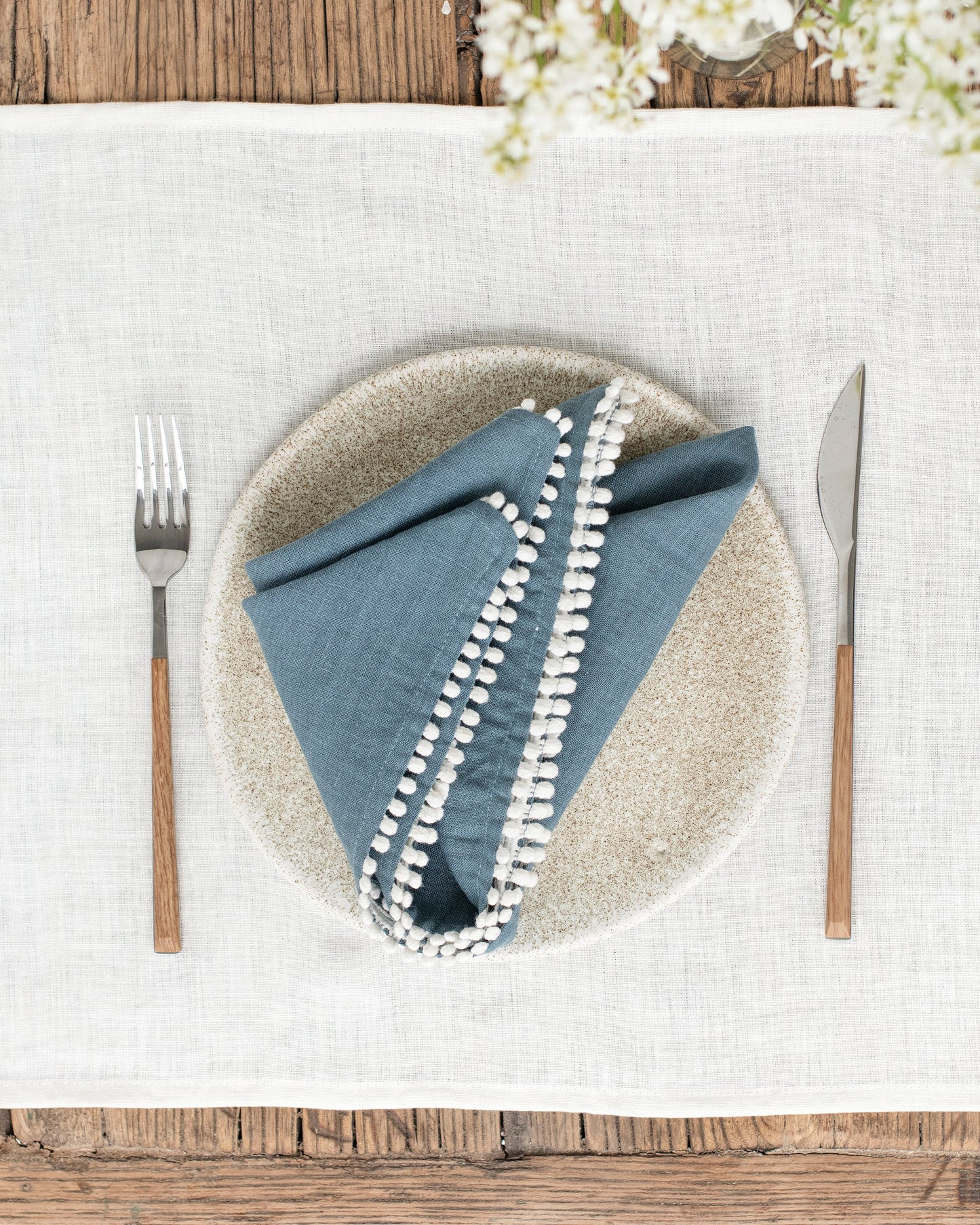 Pom pom trim linen napkin set of 2 - MagicLinen