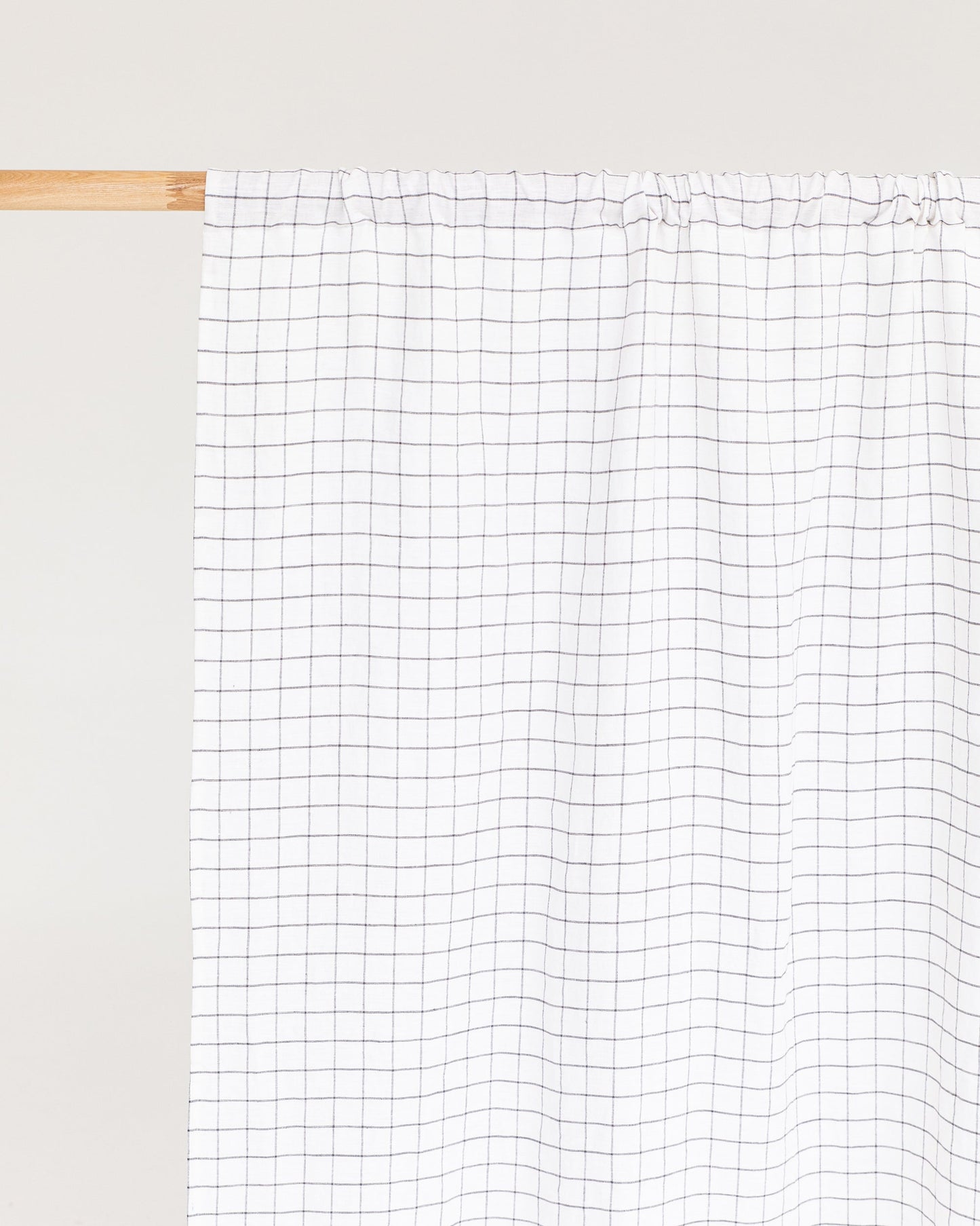 Rod pocket linen curtain panel (1 pcs) in Charcoal grid - MagicLinen