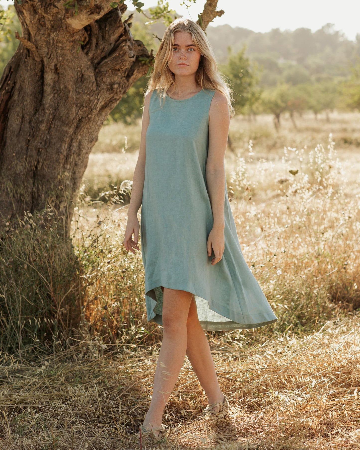 Royal TOSCANA linen dress in teal blue - MagicLinen