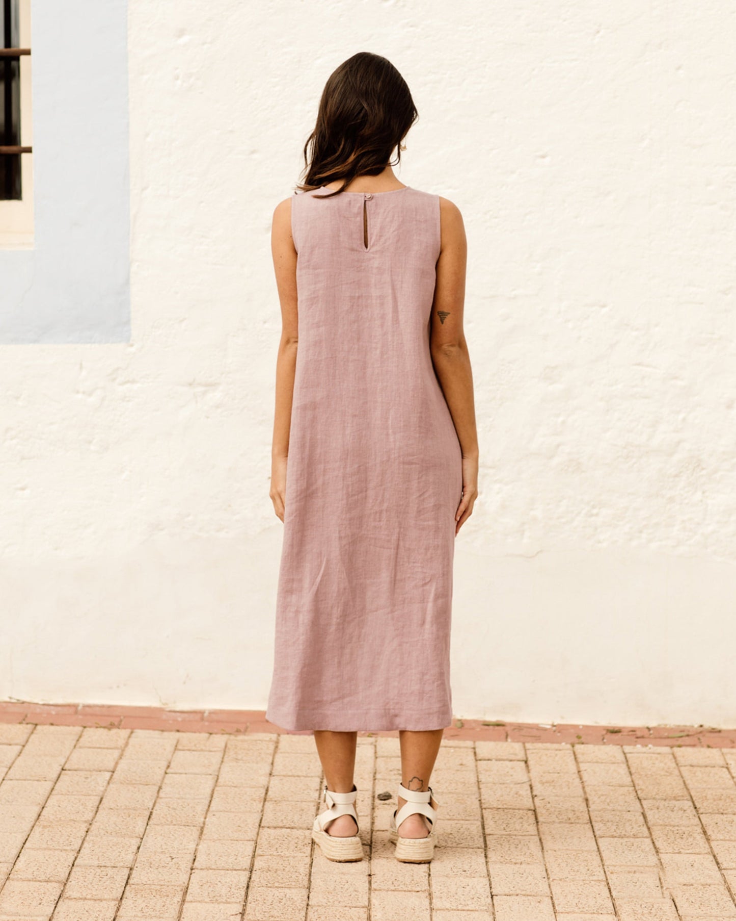 Royal TOSCANA linen dress in woodrose - MagicLinen