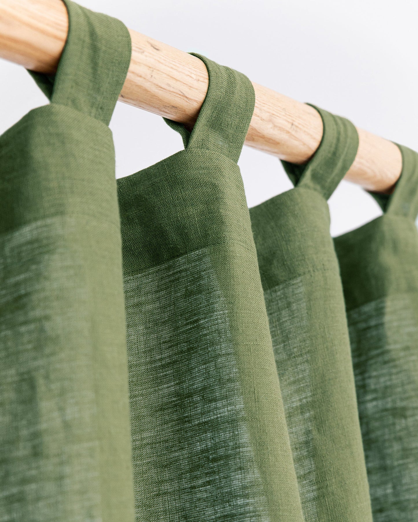 Tab top linen curtain panel (1 pcs) - MagicLinen