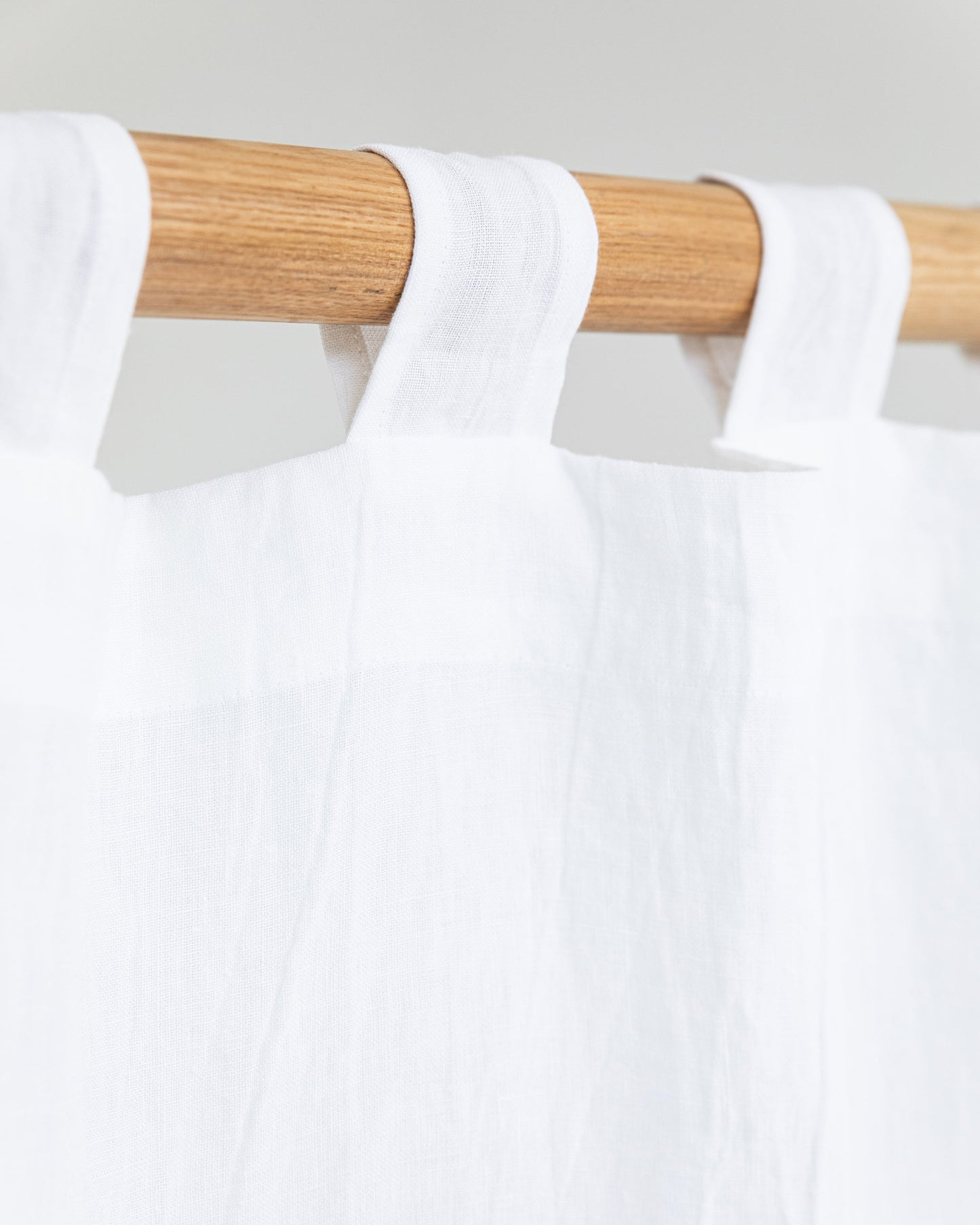 Tab top linen curtain panel (1 pcs) in White - MagicLinen