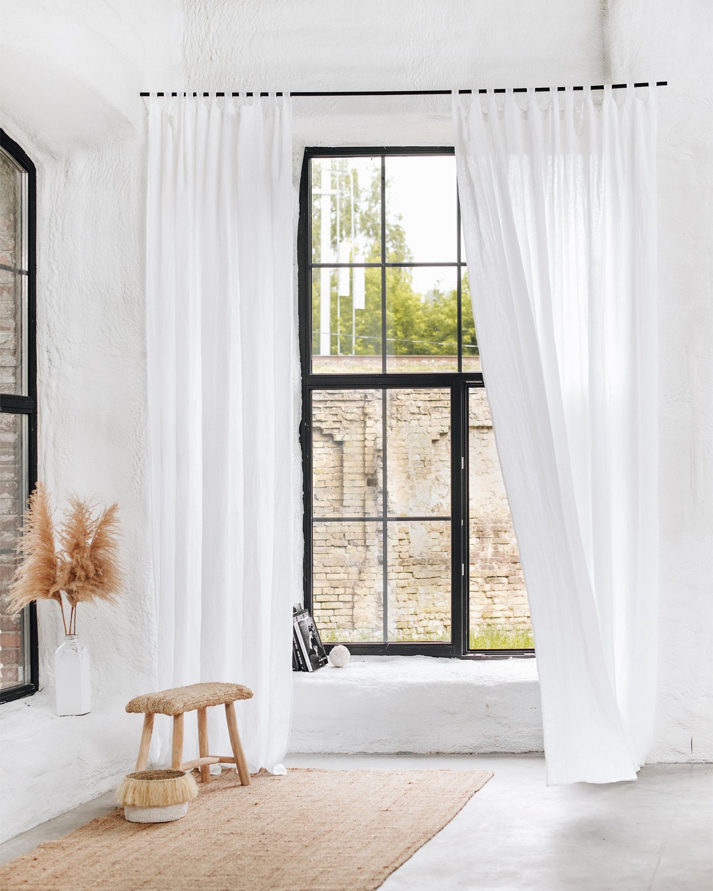Tab top linen curtain panel (1 pcs) in White - MagicLinen