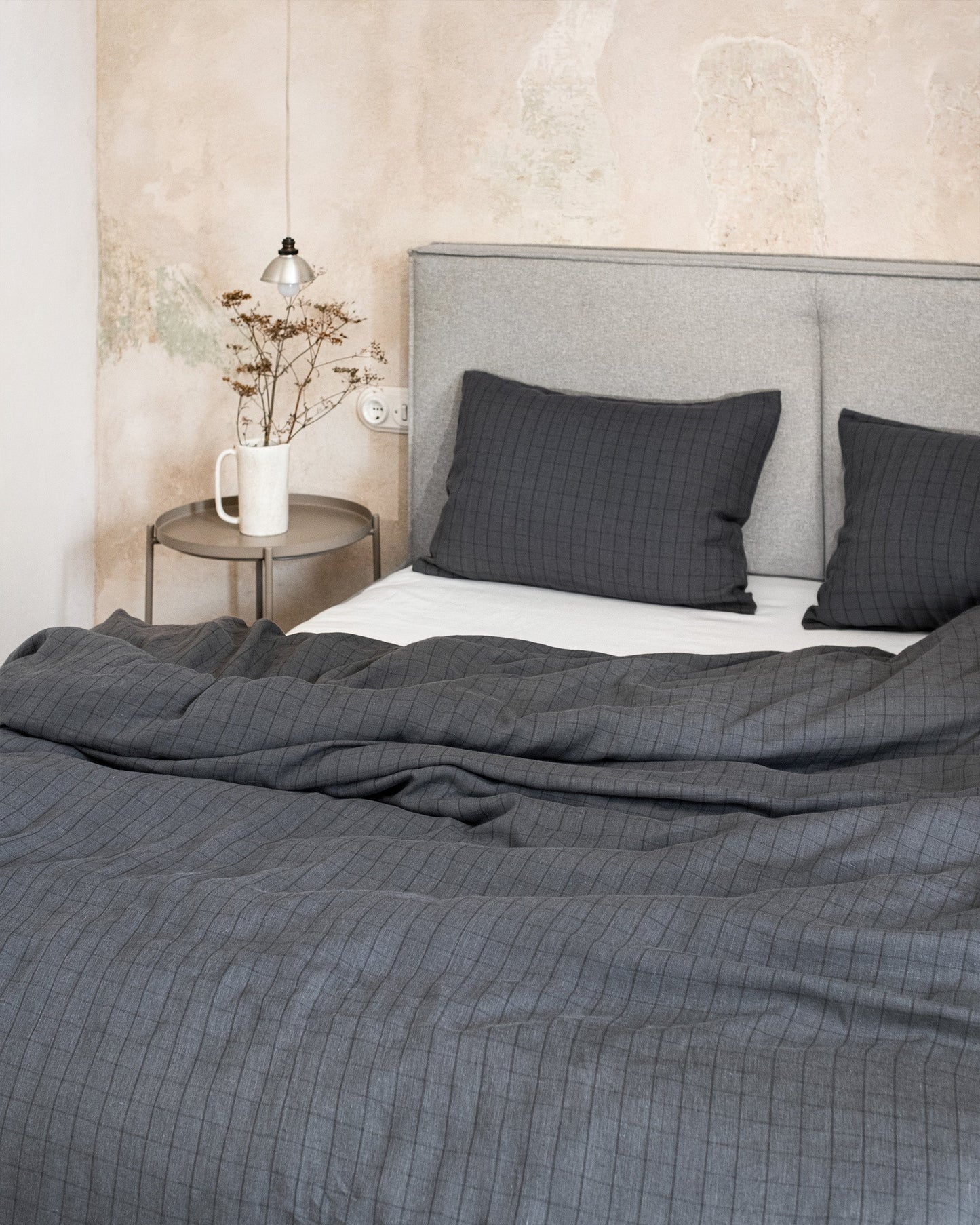 Charcoal windowpane Linen Duvet Set | MagicLinen