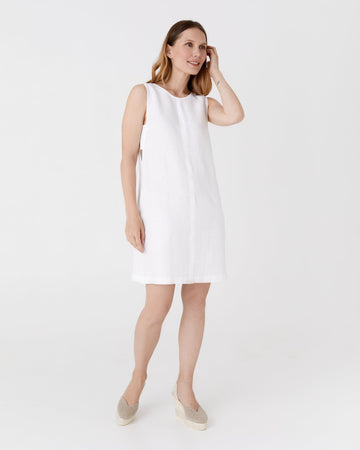 Midi linen dress MANHATTAN in White - MagicLinen modelBoxOn