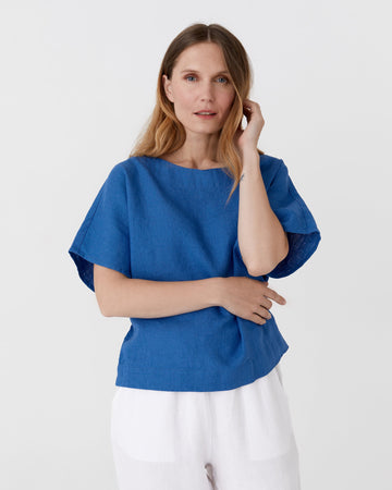 Loose-fit linen top MIDWAY in Cobalt blue - MagicLinen