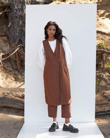 Linen long waistcoat ORISTANO in Cacao brown | MagicLinen