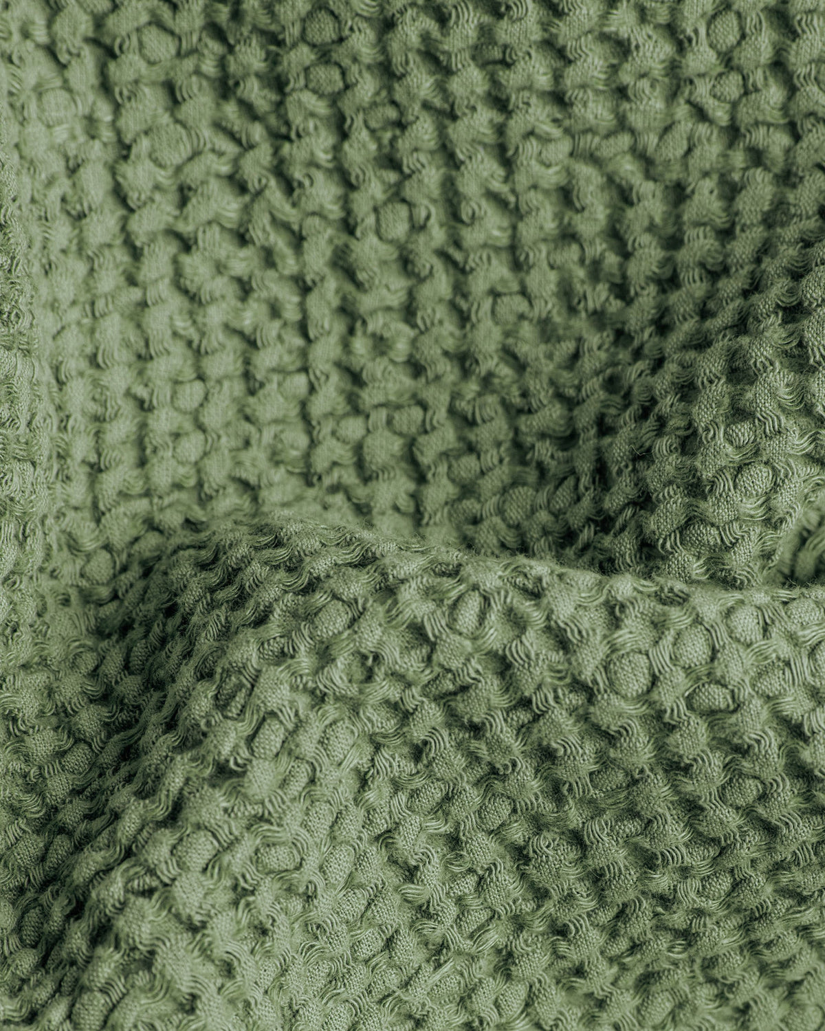 Waffle linen couch cover in Forest green - MagicLinen