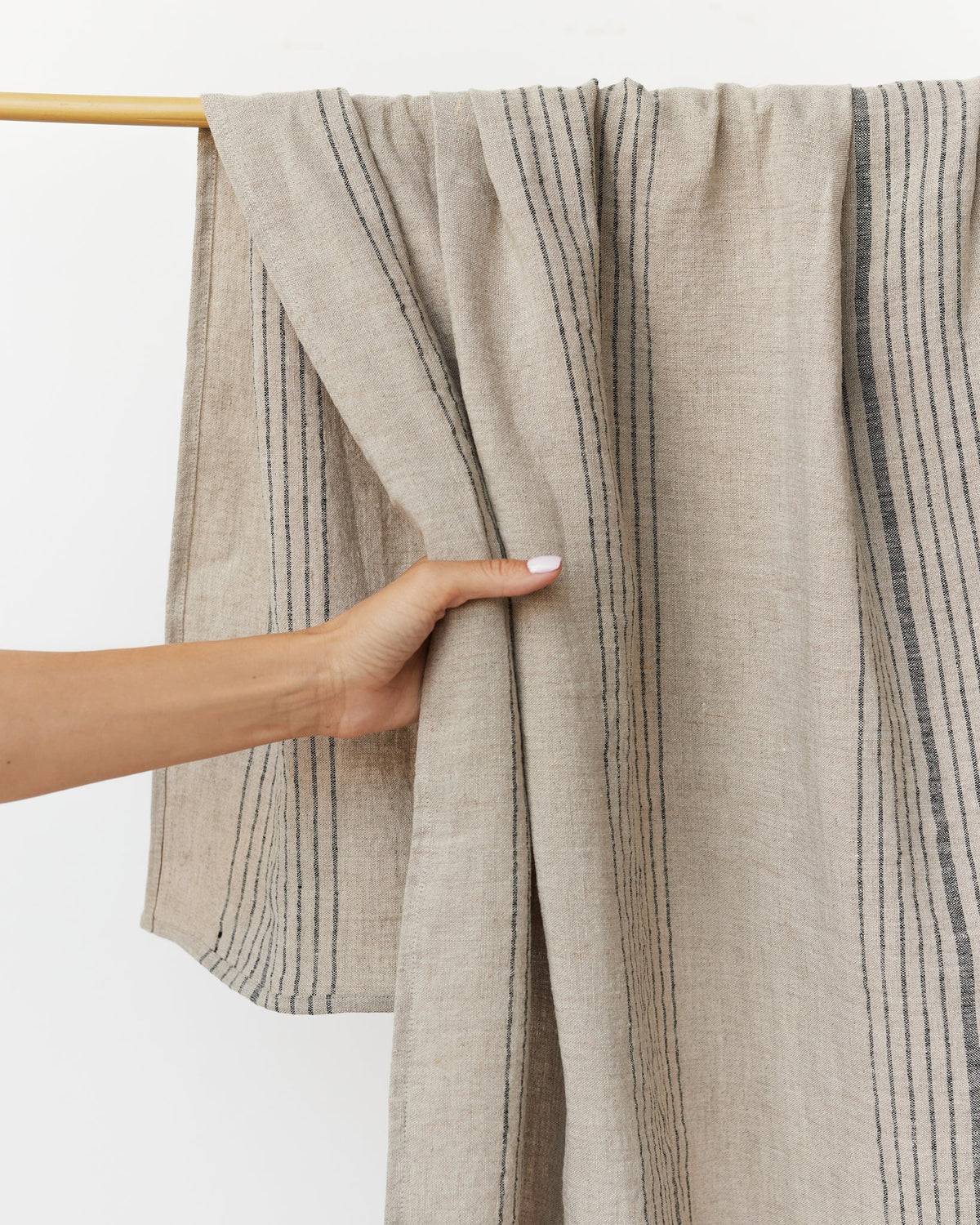 Linen bath sheet in Artisan stripe