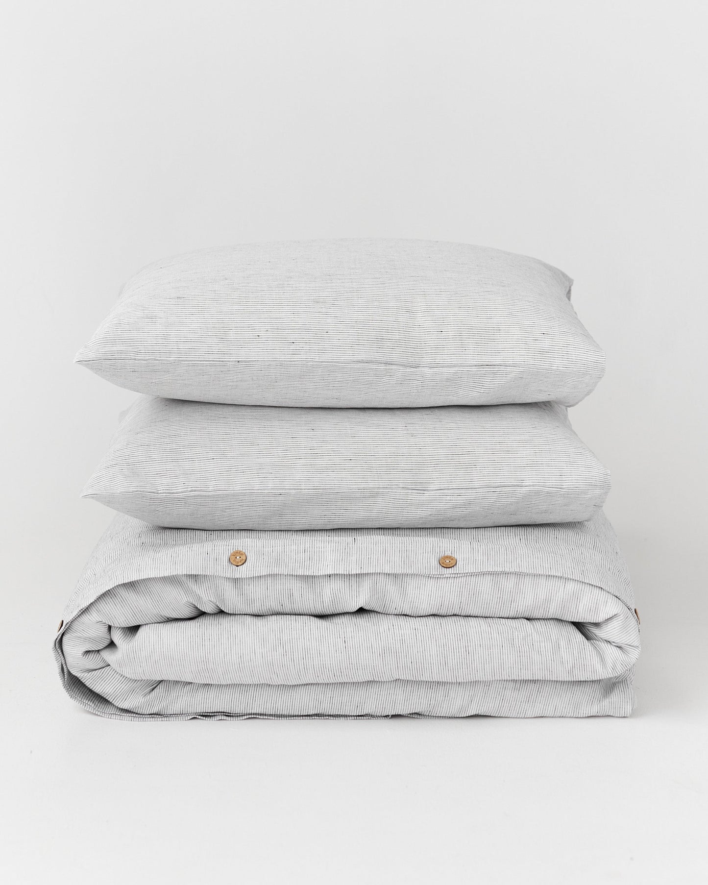 Pinstripe black linen duvet cover set (3 pcs)