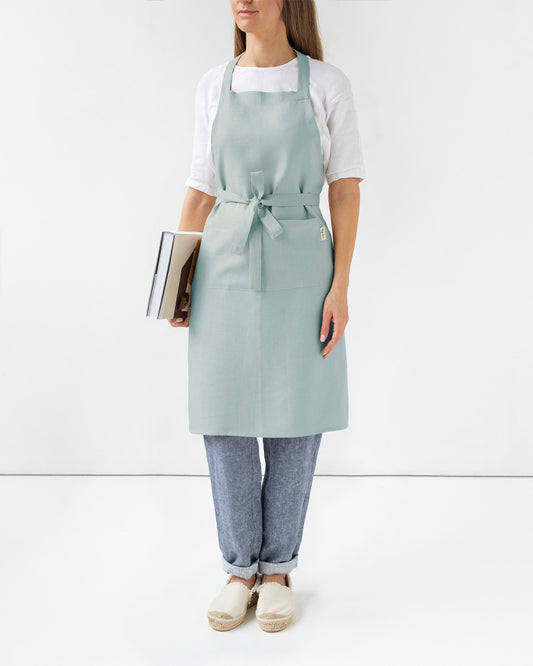 Linen bib apron in Dusty blue | MagicLinen