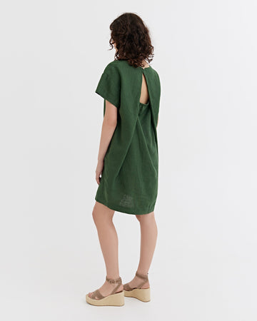 Linen mini dress SIWA in Deep green | MagicLinen modelBoxOn