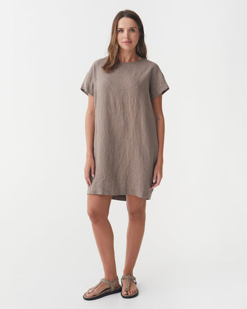 Linen mini dress SIWA in Deep taupe | MagicLinen modelBoxOn
